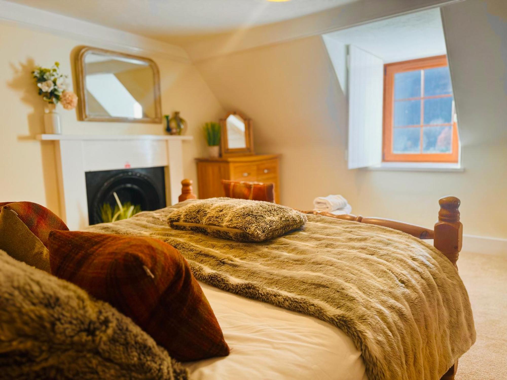 Rosemount Cottage Two - Highland Cottage Гарв Экстерьер фото